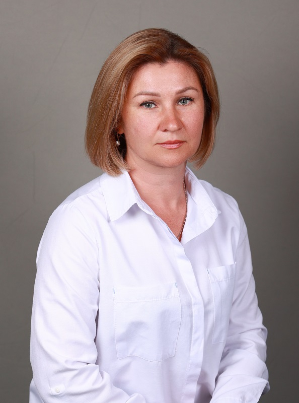 Железнова Елена Николаевна.